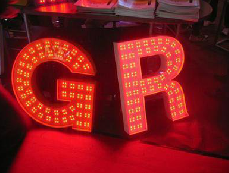 北碚LED发光字常见的安装误区。